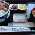 うろこいち - 一番人気の「ちらし丼」