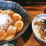 けや木 - けや木ラーメンとけや木丼