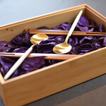 プレゼンテ スギ - デザート用のカトラリー