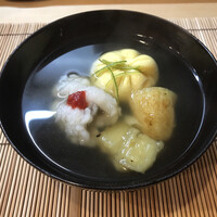 祇園ゆやま - 碗はとうもろこしの茶巾絞りと湯引き鱧