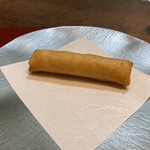 齋華 - 見た目は普通の春巻き、、、しかして、その実態は！？