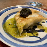 齋華 - 焼き餃子の良い香り〜(o^^o)こんもりキャビア♡