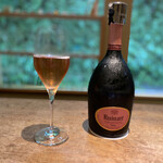 齋華 - このChampagneたまに、飲むけど、ロゼは初めて♡