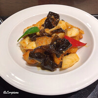 中国料理 豪華 - イカの衣揚げ辛し香り炒め