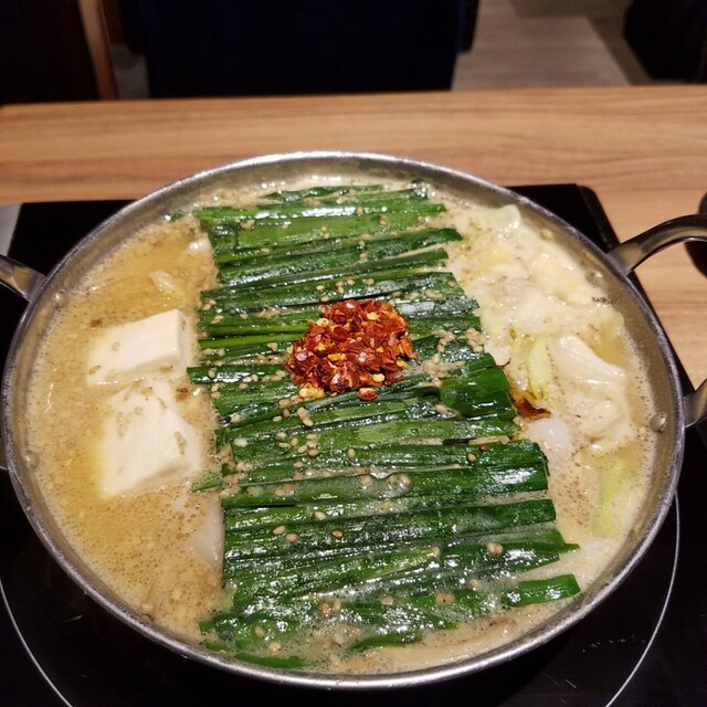 移転 博多もつ鍋おおやま 天神 天神 もつ鍋 食べログ