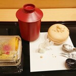 馬車道 大かわ - 花ウサギ（和三盆）も