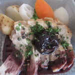 Ginza Esukofie - 今月の肉料理（せせらぎポークロース肉のソテー プラムソース）
