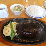 ビックハンバーグ定食４００ｇ1550円