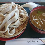 鈴や - カレー盛り 太麺 (通常盛り400g)