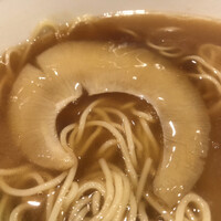 後楽園飯店 - 後楽園飯店(東京都文京区後楽)魚翅湯麺 フカヒレの姿煮入り汁そば