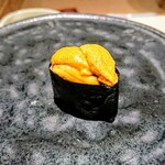 鮨 唐島 - 追加で藍島のウニ軍艦巻き