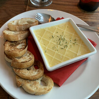 バル デ エスパーニャ ムイ 東京店 - 