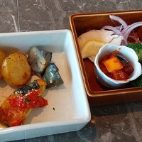 800°DEGREES ARTISAN PIZZERIA - デリ盛り合わせ