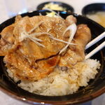 EATS FUN - 十勝の豚丼　900円