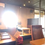 らーめん黒山 - 店内
