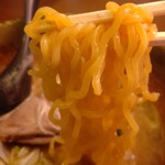 らーめん黒山 - コク味噌╱麺