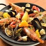 Seafood paella (M size: 1-2 servings)