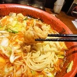 ホルモン拉麺 炎のモツ魂 - ホルモンごろごろ♪