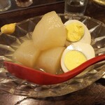 金町製麺 - 大根と玉子の冷やしおでん