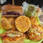 ベーカリー ペニーレイン - 