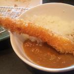 とんかつ知多家 - ご飯きゃべつおかわり自由　エビカレー