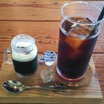 ヒルトコ カフェ - アイスコーヒーとデザート