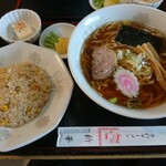 Shinka - Aセット醤油ラーメン＋ミニチャーハン￥850