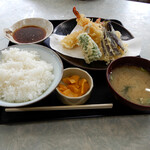 蒔田 - 母が、”天ぷら定食　\1,300”