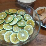 麺処 びぎ屋 - 温州早生みかんの冷やしらーめん