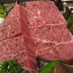 焼肉 カルビ亭 - 特選牛ヒレ肉（シャトーブリアン）ステーキ切り