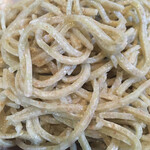 染地台 藪蕎麦 - 胚芽、胚乳も見て取れる緑がかった美人さん