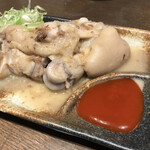 四文屋 - 煮込豚足（半）＠250円