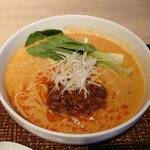 デニーズ - 胡麻香る四川風担担麺♪