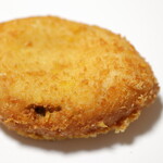 こむぎ工房 - 料理写真:謹製極旨牛肉カレーパン。