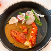 Benoit Alain Ducasse - オマールエビとカブ　甲殻類ソース（ツレ）