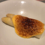 restaurant Noël - ホワイトアスパラのオランデーズソース。