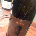 Abats. - 割り勘でワイン飲もう！とポンポン開けて飲み始めましたが・・・このあと何本空いたのかな（笑）