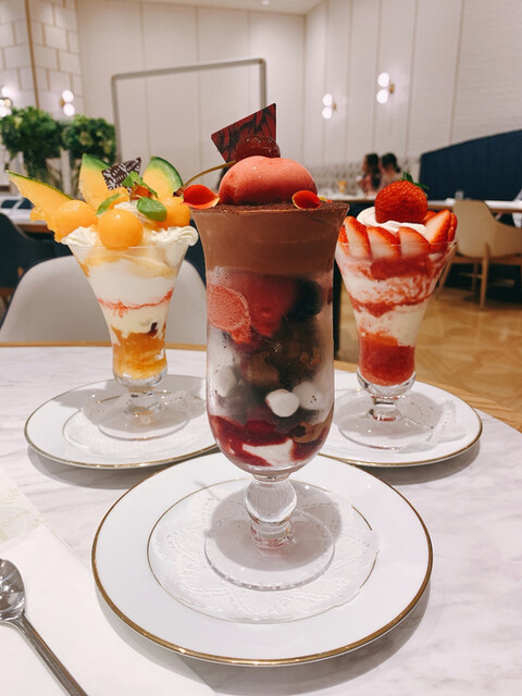 川崎ラゾーナでいただける美味しいパフェ 川崎と言う土地を考えるとどうしてもお高く感じちゃう けど美味しいから良し By さやーかー 資生堂パーラー サロン ド カフェ ラゾーナ川崎店 川崎 フルーツパーラー 食べログ