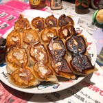 Gyouza To Okinawa - 餃子はごくシンプルな感じ