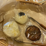 パン・プティ - 厳選みっつ。