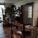 洋食屋 クローバー - 店内