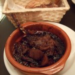 ポキート - 骨付仔羊と栗の赤ワイン煮