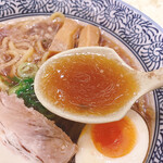 越後秘蔵麺 無尽蔵 - 鶏ガラ醤油らーめん