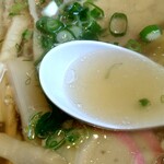 名代 中華そば 山金 - スープ