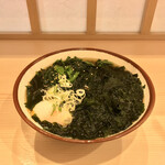 そばの神田 東一屋 - アサソバビンボー！　
      朝そば＋わかめ！