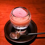 バー ル・サロン - 桃のカクテル