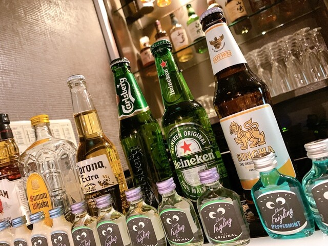 B Luck Berry ビーラックベリー 心斎橋 バー 食べログ