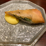 山﨑 - 太刀魚と大葉の春巻き　インカのめざめソース