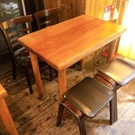 Shubou Tomarigi - テーブル席