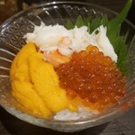 月島焼肉 牛タン処 兎月 - ミニ海鮮丼　リブロースと一緒に